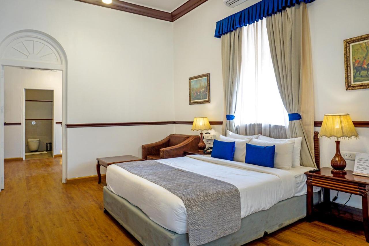 Citrus Chambers Mahabaleshwar Hotel Buitenkant foto