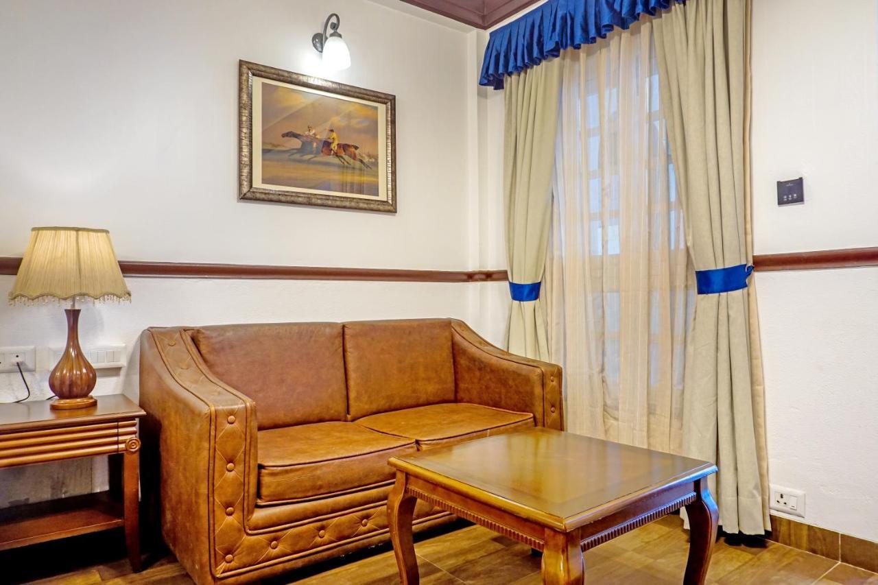 Citrus Chambers Mahabaleshwar Hotel Buitenkant foto