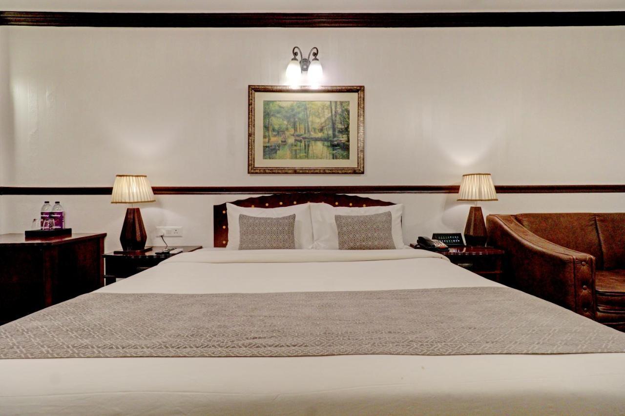 Citrus Chambers Mahabaleshwar Hotel Buitenkant foto
