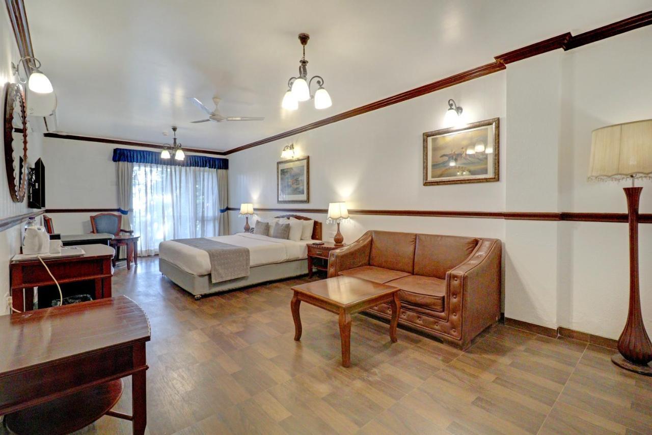 Citrus Chambers Mahabaleshwar Hotel Buitenkant foto