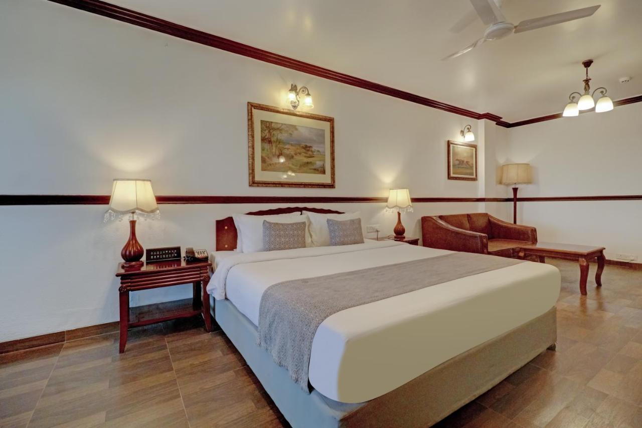 Citrus Chambers Mahabaleshwar Hotel Buitenkant foto