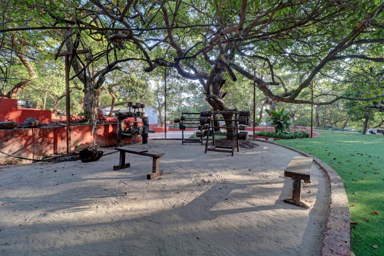 Citrus Chambers Mahabaleshwar Hotel Buitenkant foto