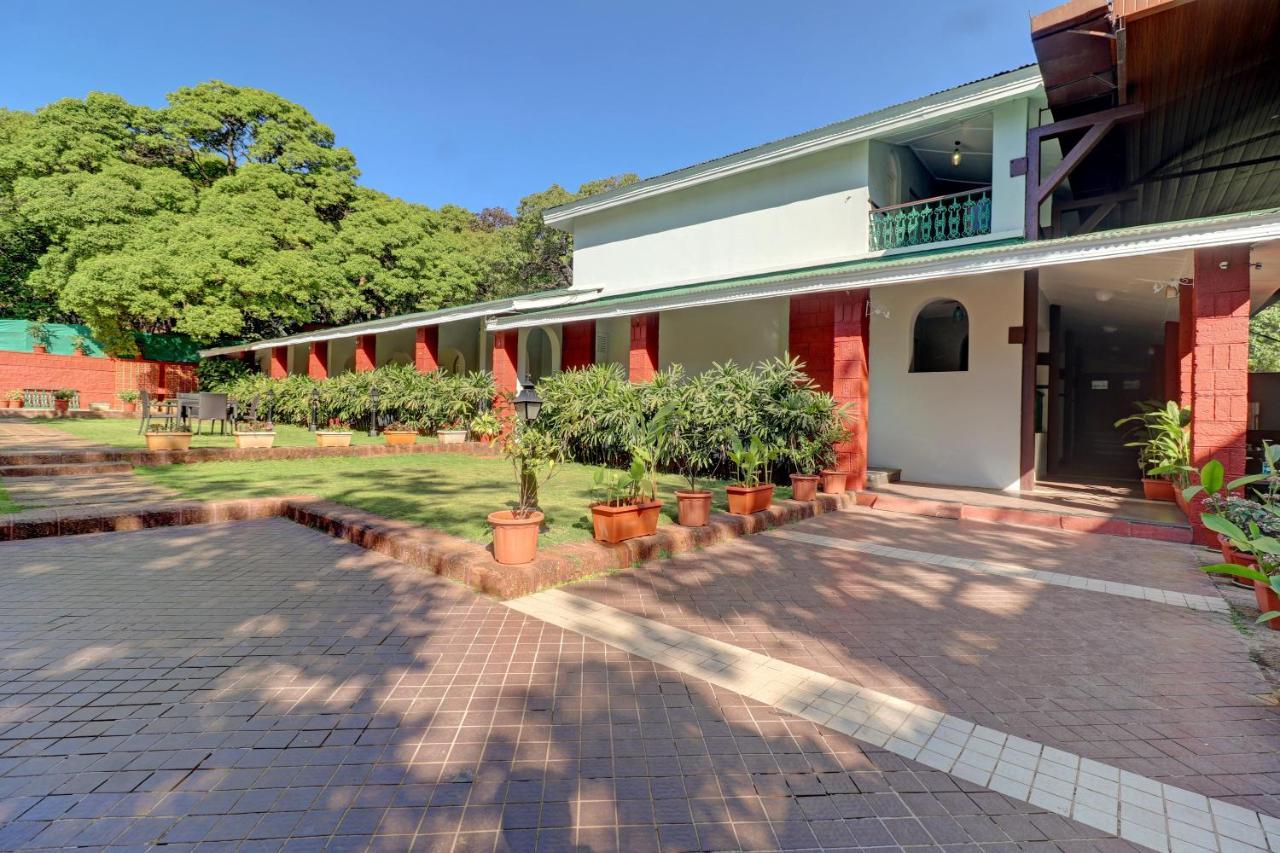 Citrus Chambers Mahabaleshwar Hotel Buitenkant foto
