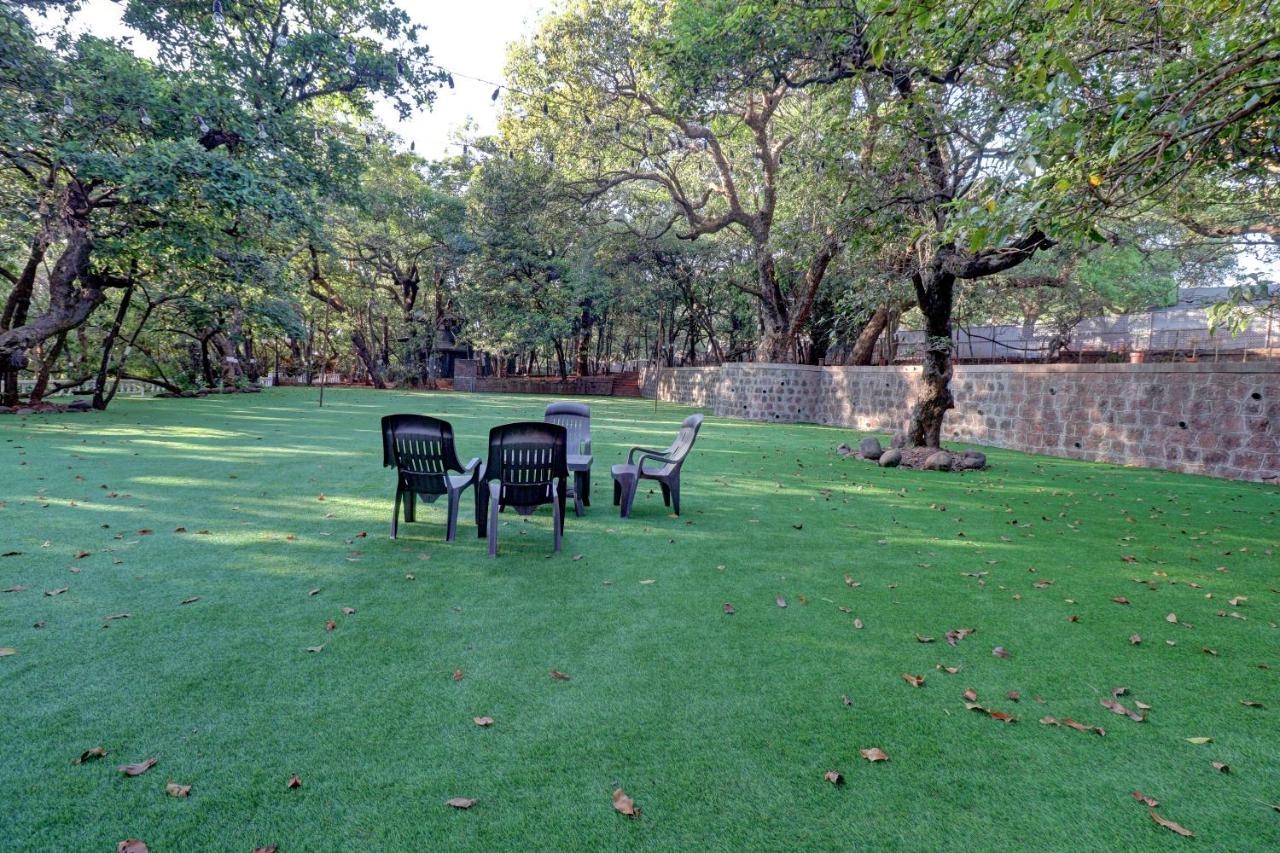 Citrus Chambers Mahabaleshwar Hotel Buitenkant foto